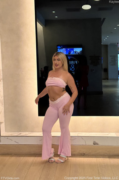 So Hot And Innocent Blond Kaylee