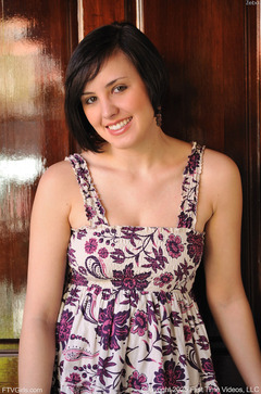 Brunette Teen Zeba Showing Pussy In Public