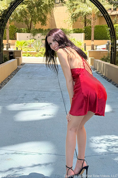FTV Flaca Flashing Titties Icn Public