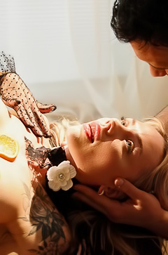 Angie Lynx Masters & Servants